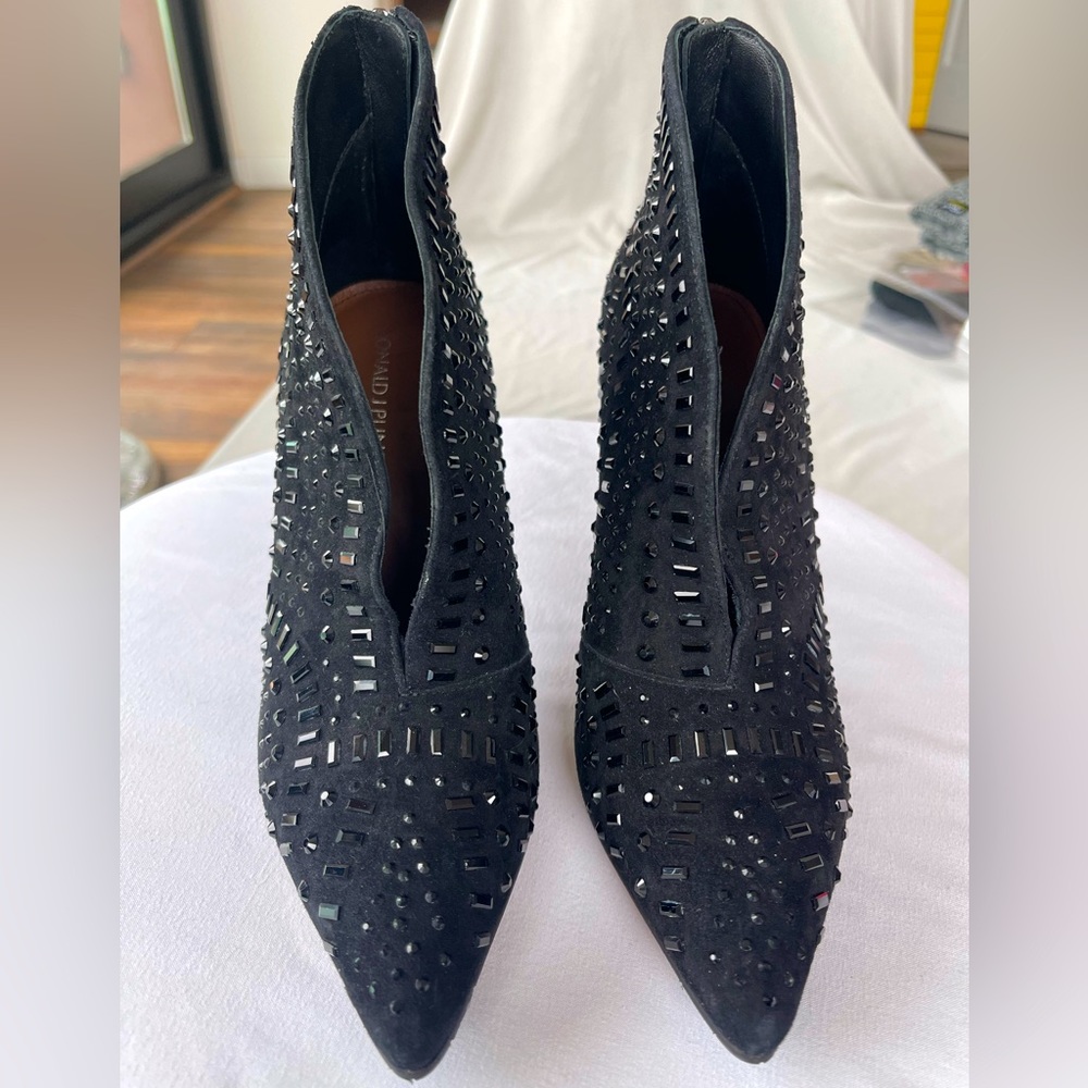 Donald J Pliner Kirasp Women’s Booties Black Size 7M